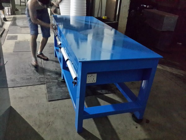 模具钳工桌