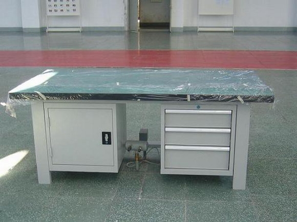 加装工具柜