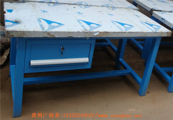 不锈钢工作台应用